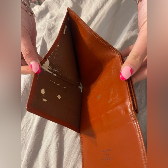 LOUIS VUITTON MENS EPI WALLET - Authentic ◡̈ - Picture 6 of 6